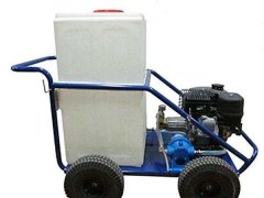 80L的長(zhǎng)方體園林機(jī)械水箱園林機(jī)械藥箱系列
